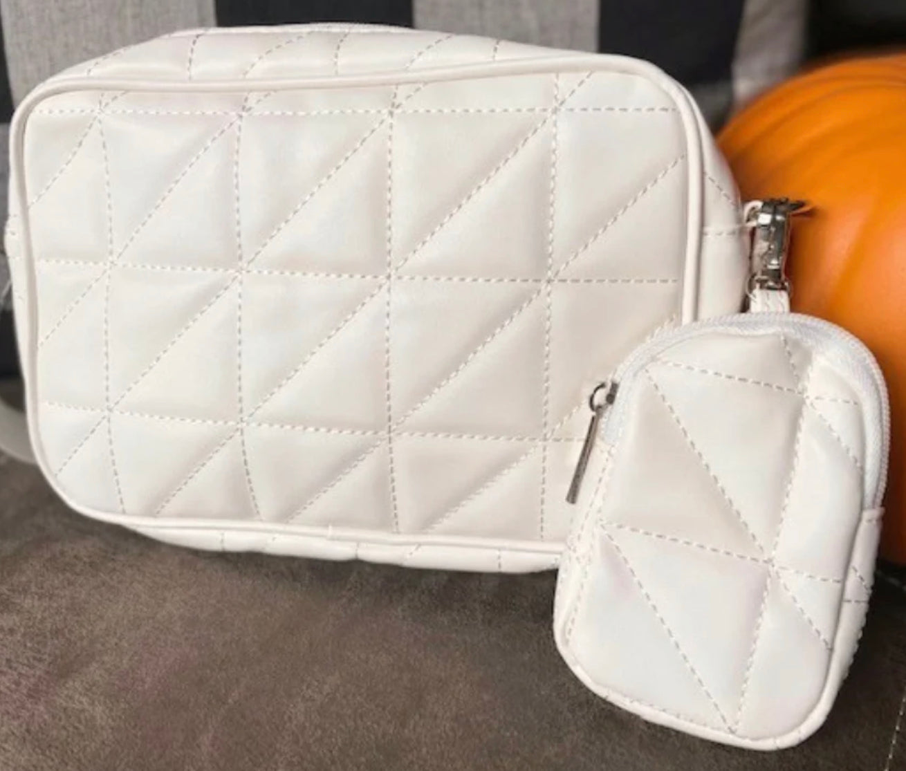 Evelyn quilted crossbody